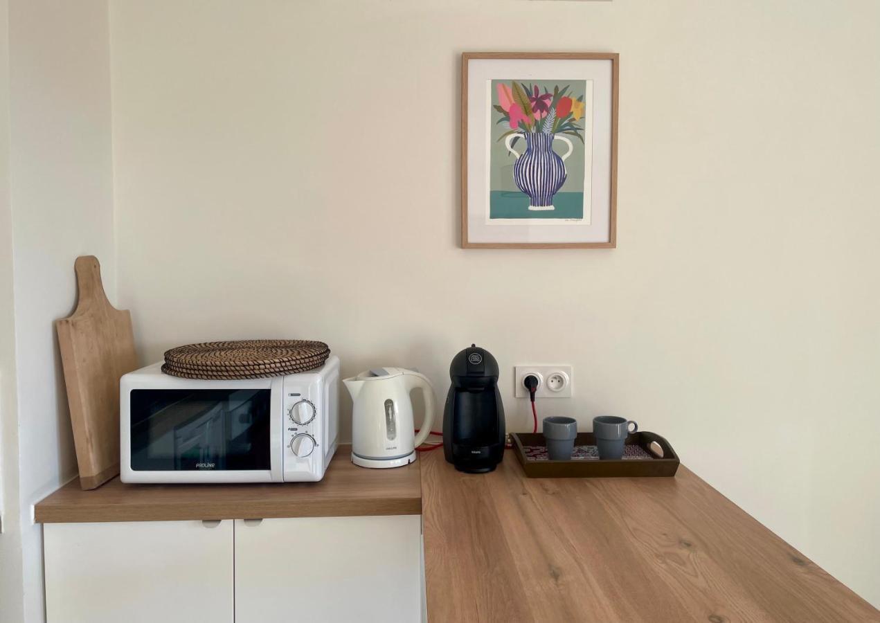 Appartement Cosy Vue Mer A 50 M De La Plage - Refait A Neuf Et Climatise Le Pradet Kültér fotó