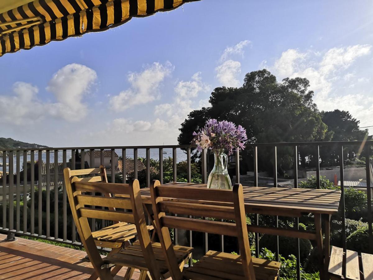 Appartement Cosy Vue Mer A 50 M De La Plage - Refait A Neuf Et Climatise Le Pradet Kültér fotó