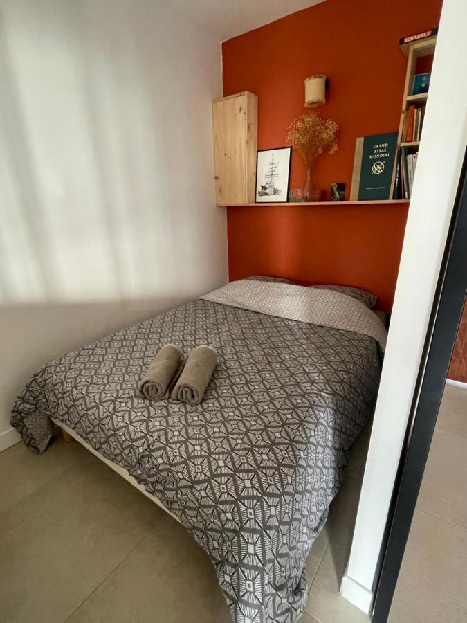 Appartement Cosy Vue Mer A 50 M De La Plage - Refait A Neuf Et Climatise Le Pradet Kültér fotó